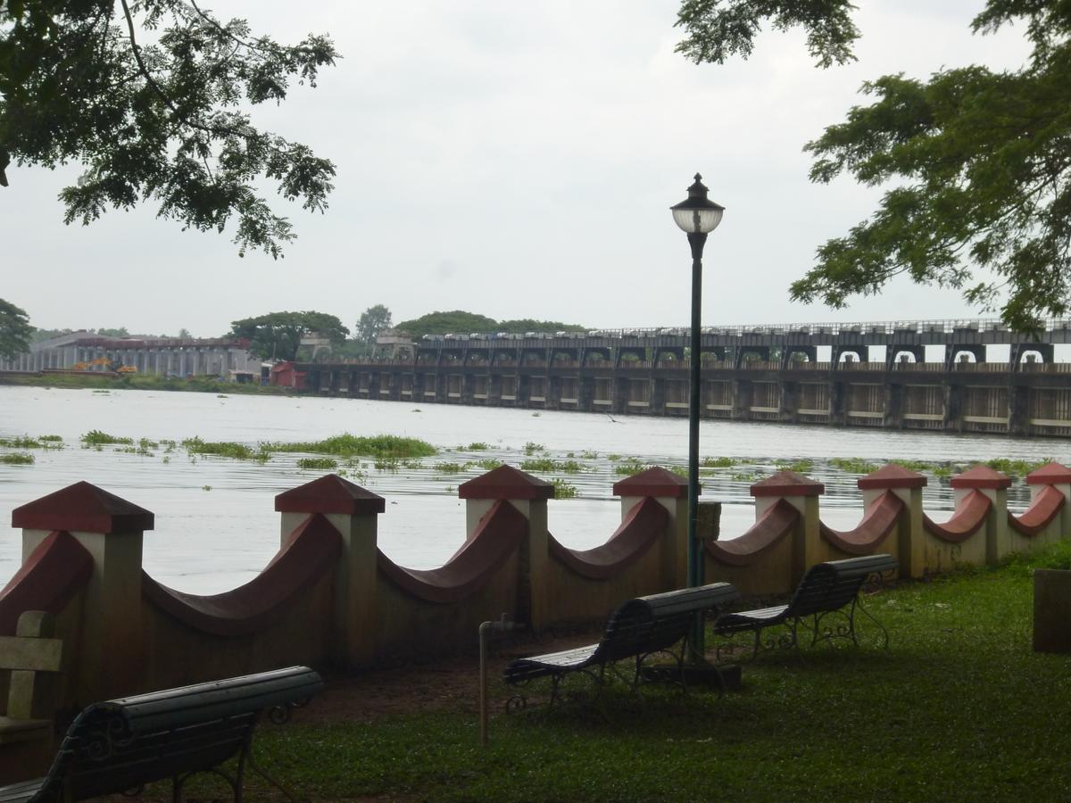 Ktdc Kumarakom Gateway Resort Alappuzha Exterior photo